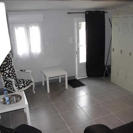 Bed & Breakfast Le Clos Des Oiseaux 4*