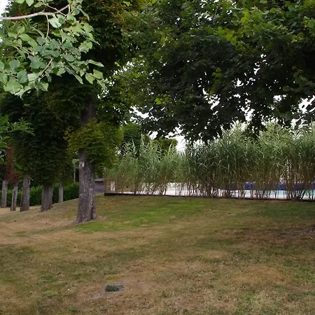 Le Clos Des Oiseaux 4*