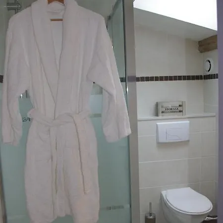 Le Clos Des Oiseaux 4*