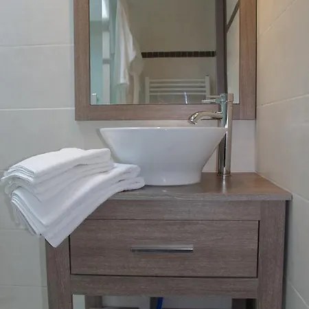 Le Clos Des Oiseaux 4* Saintes