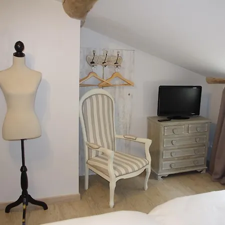 Bed & Breakfast Le Clos Des Oiseaux 4*