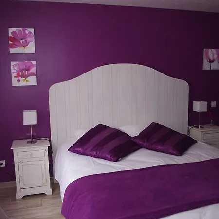 Le Clos Des Oiseaux Bed & Breakfast Saintes