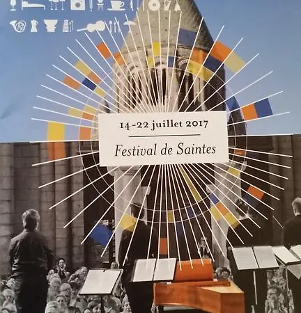 Le Clos Des Oiseaux Bed & Breakfast 4*