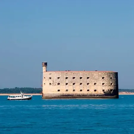 Bed & Breakfast Le Clos Des Oiseaux Saintes