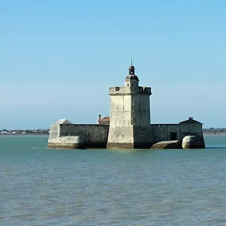 Le Clos Des Oiseaux 4* Saintes