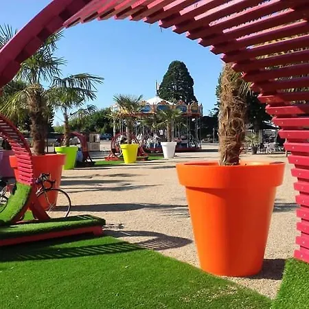 Le Clos Des Oiseaux Saintes