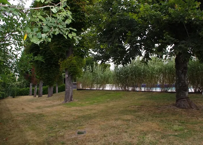 Le Clos Des Oiseaux 4*