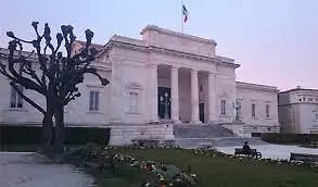 Le Clos Des Oiseaux Bed & Breakfast 4*