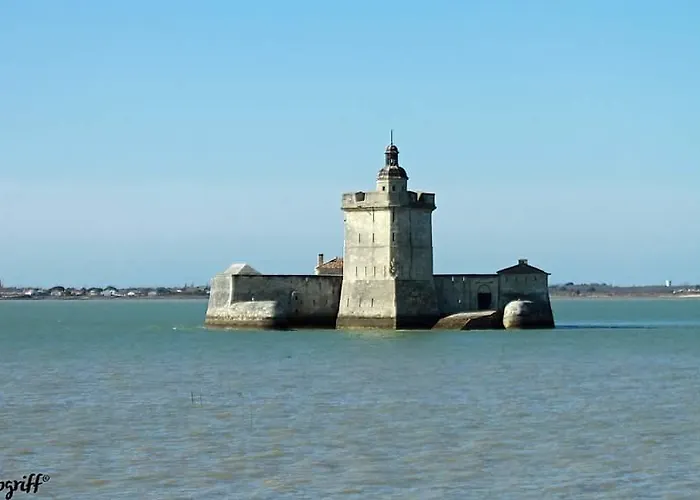 Le Clos Des Oiseaux 4* Saintes